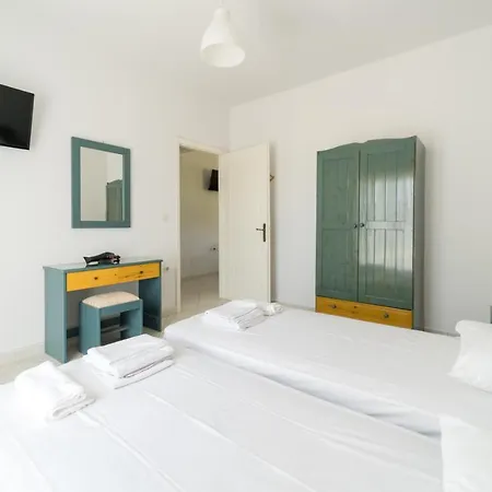 Spiros بيت للعطل