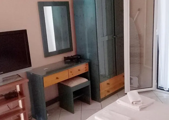 Case de vacanță Spiros